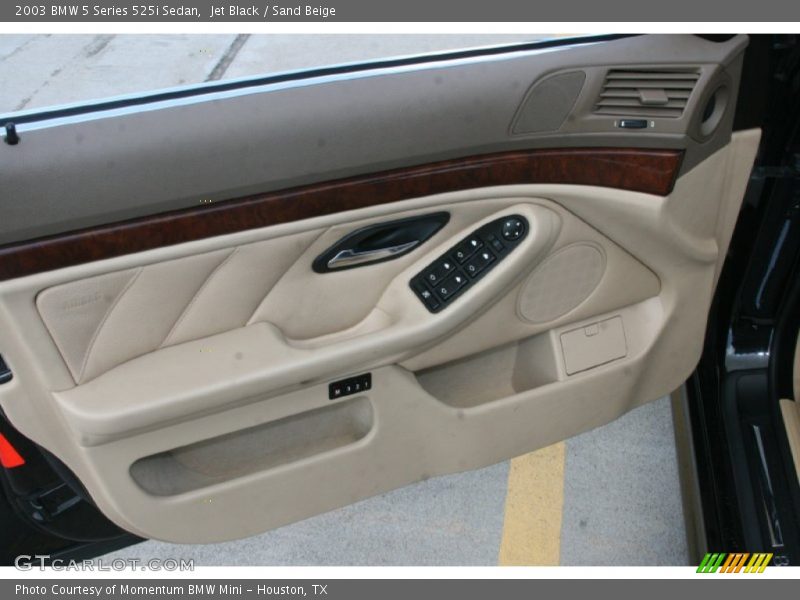 Jet Black / Sand Beige 2003 BMW 5 Series 525i Sedan