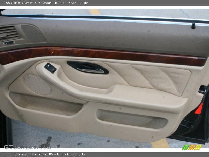 Jet Black / Sand Beige 2003 BMW 5 Series 525i Sedan
