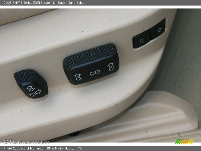 Jet Black / Sand Beige 2003 BMW 5 Series 525i Sedan