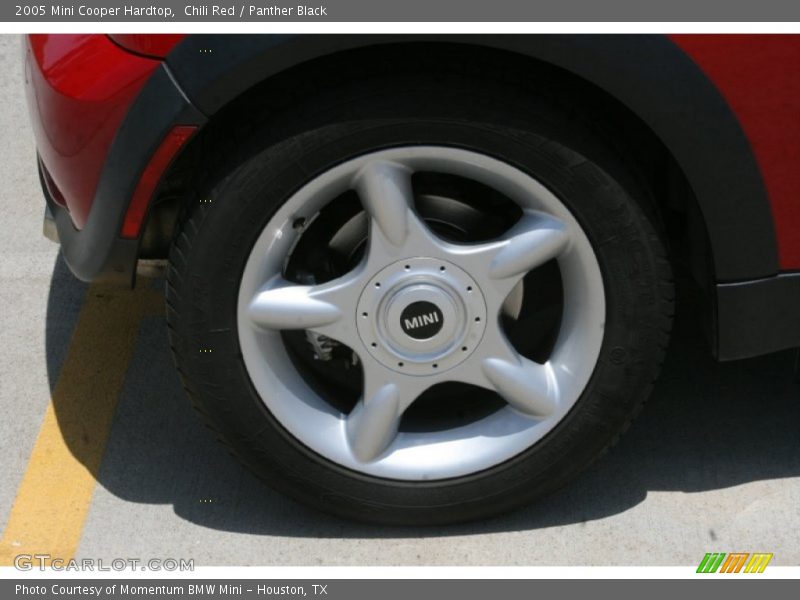 Chili Red / Panther Black 2005 Mini Cooper Hardtop