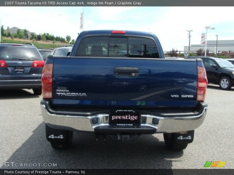Indigo Ink Pearl / Graphite Gray 2007 Toyota Tacoma V6 TRD Access Cab 4x4
