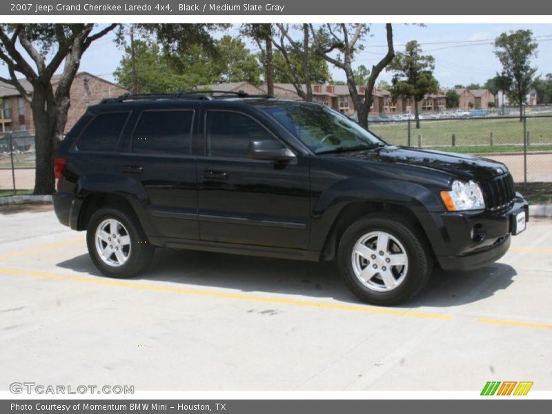 Black / Medium Slate Gray 2007 Jeep Grand Cherokee Laredo 4x4