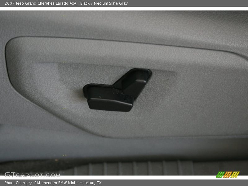 Black / Medium Slate Gray 2007 Jeep Grand Cherokee Laredo 4x4