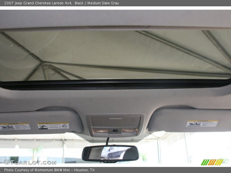 Black / Medium Slate Gray 2007 Jeep Grand Cherokee Laredo 4x4