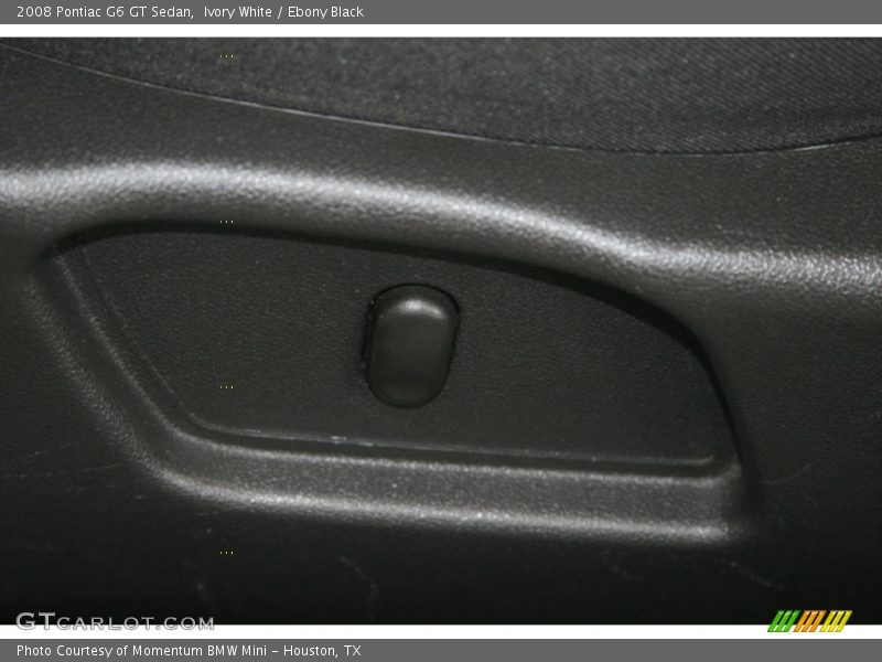 Ivory White / Ebony Black 2008 Pontiac G6 GT Sedan