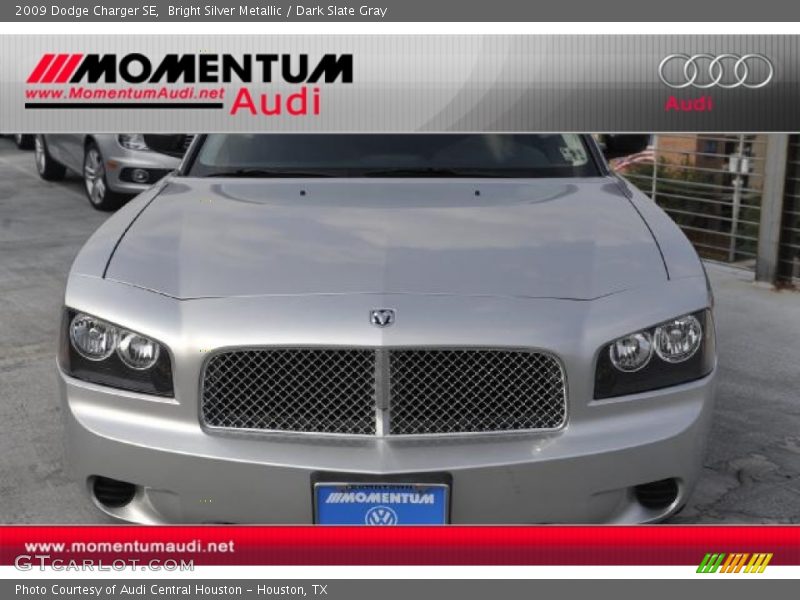 Bright Silver Metallic / Dark Slate Gray 2009 Dodge Charger SE