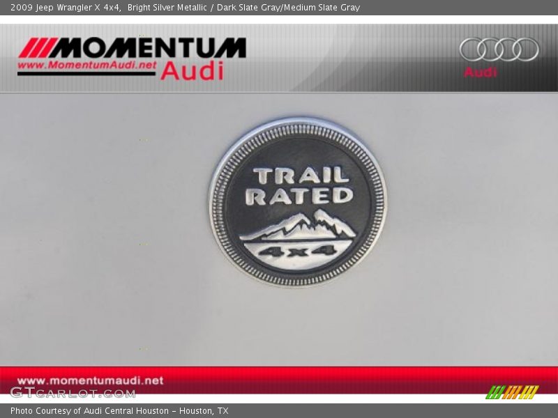 Bright Silver Metallic / Dark Slate Gray/Medium Slate Gray 2009 Jeep Wrangler X 4x4