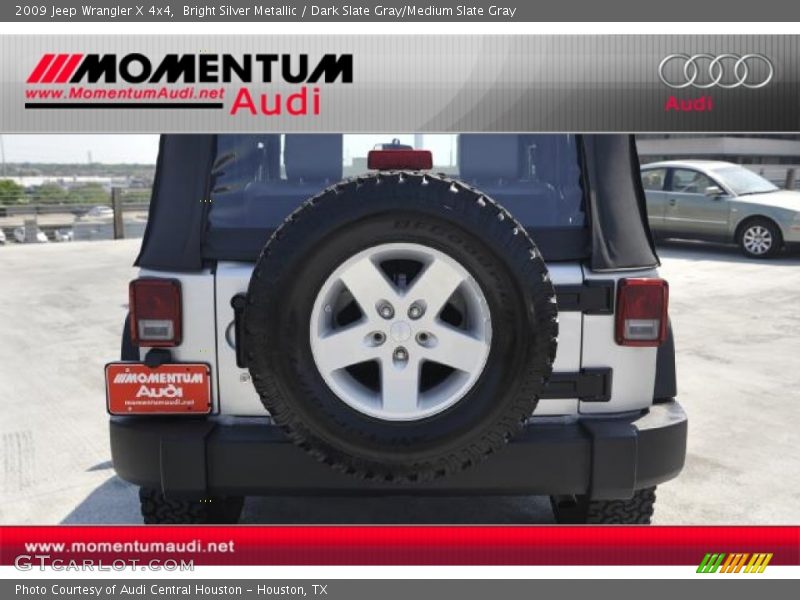 Bright Silver Metallic / Dark Slate Gray/Medium Slate Gray 2009 Jeep Wrangler X 4x4