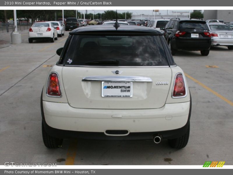 Pepper White / Grey/Carbon Black 2010 Mini Cooper Hardtop