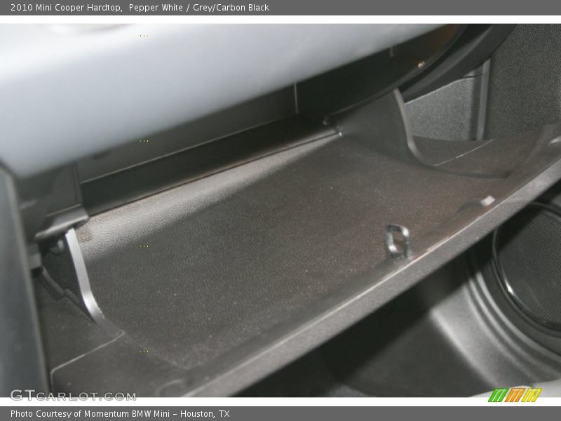 Pepper White / Grey/Carbon Black 2010 Mini Cooper Hardtop