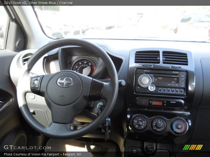 Silver Streak Mica / Charcoal 2010 Scion xD