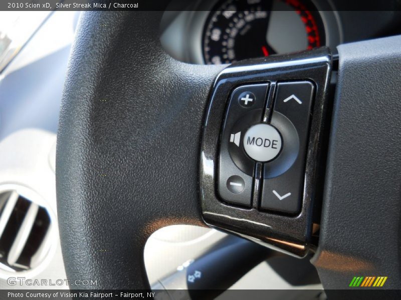 Silver Streak Mica / Charcoal 2010 Scion xD
