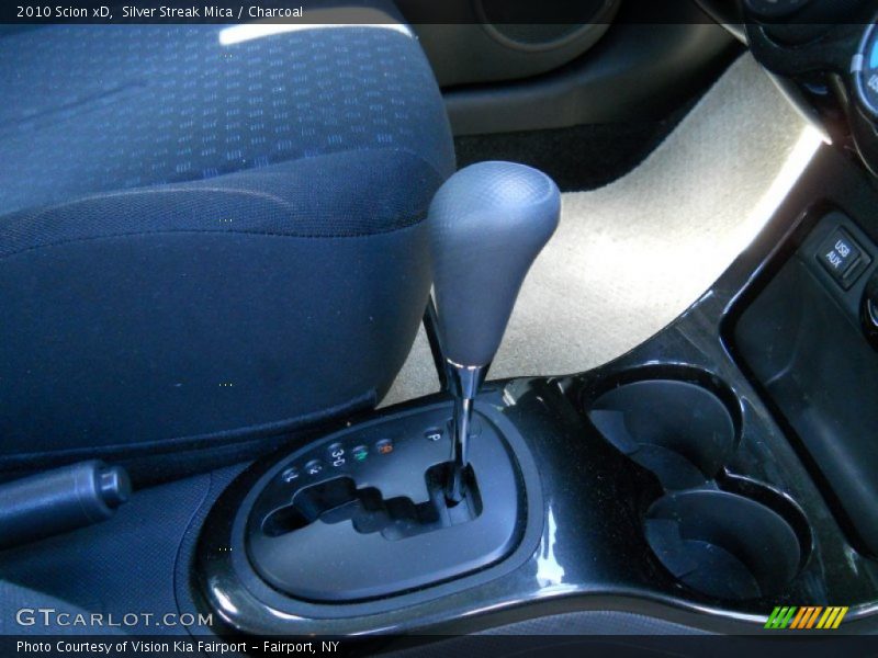 Silver Streak Mica / Charcoal 2010 Scion xD