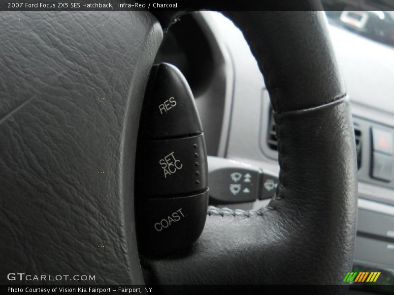 Infra-Red / Charcoal 2007 Ford Focus ZX5 SES Hatchback