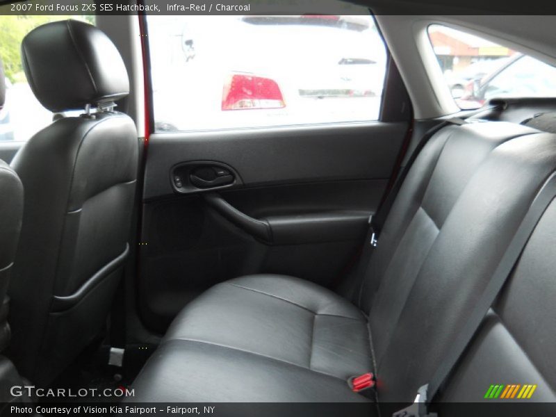 Infra-Red / Charcoal 2007 Ford Focus ZX5 SES Hatchback