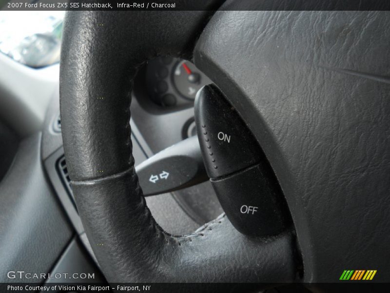 Infra-Red / Charcoal 2007 Ford Focus ZX5 SES Hatchback
