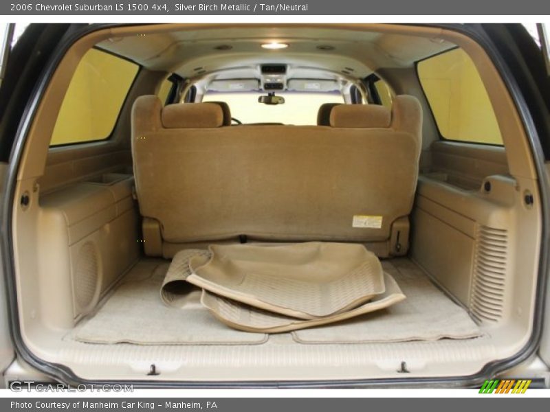 Silver Birch Metallic / Tan/Neutral 2006 Chevrolet Suburban LS 1500 4x4