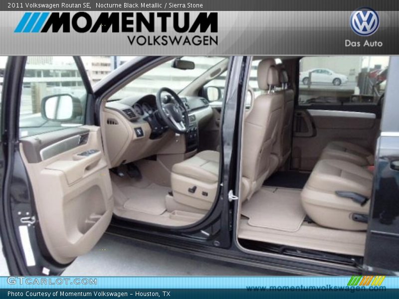 Nocturne Black Metallic / Sierra Stone 2011 Volkswagen Routan SE