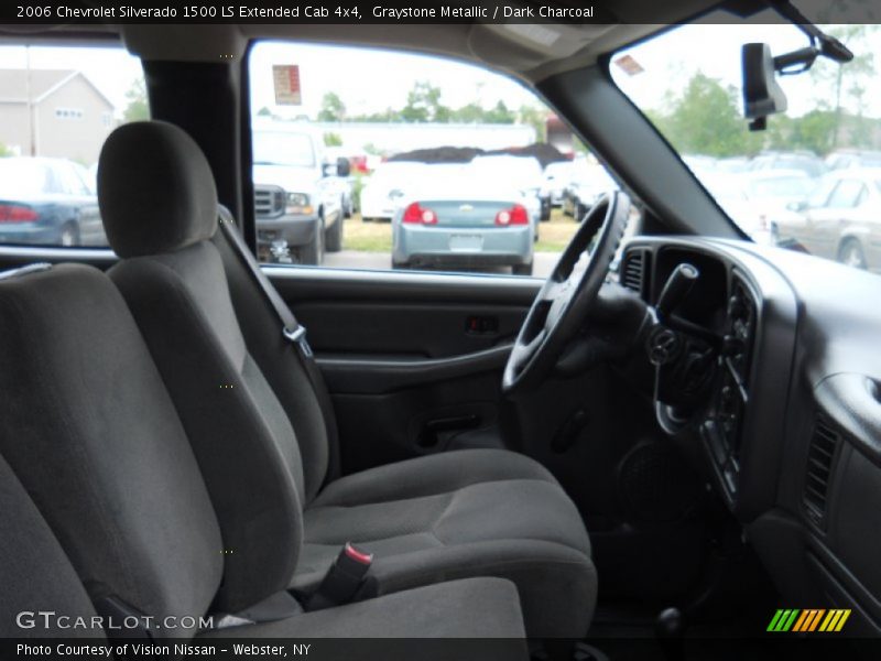 Graystone Metallic / Dark Charcoal 2006 Chevrolet Silverado 1500 LS Extended Cab 4x4