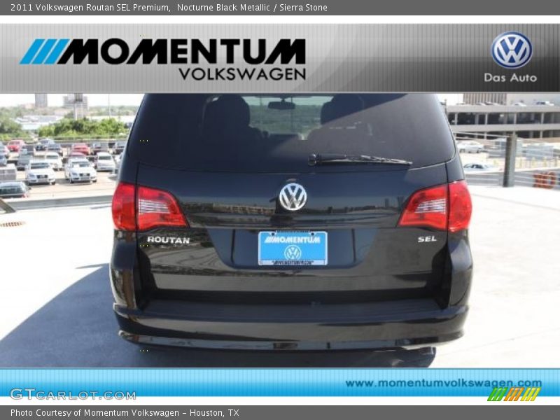 Nocturne Black Metallic / Sierra Stone 2011 Volkswagen Routan SEL Premium