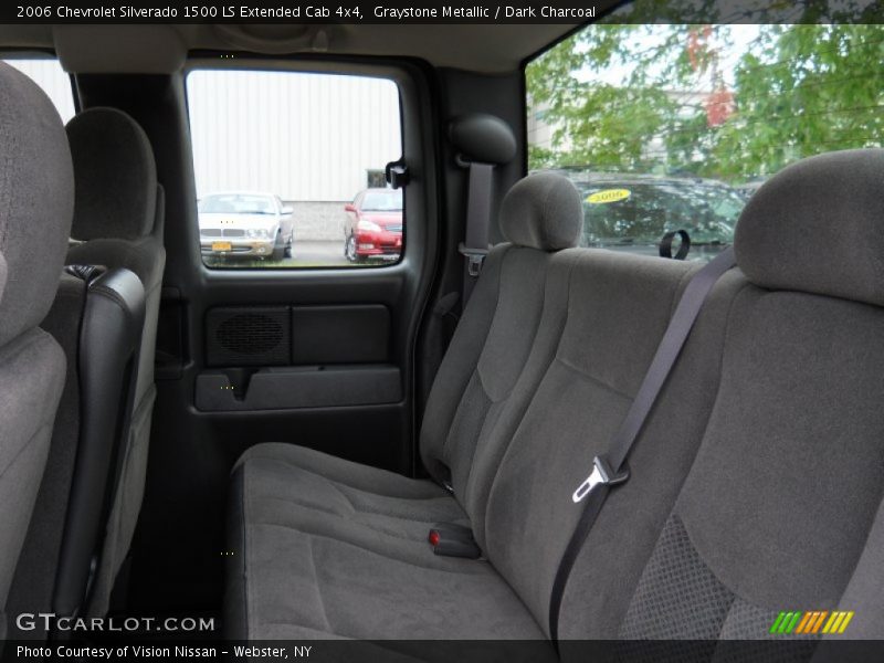 Graystone Metallic / Dark Charcoal 2006 Chevrolet Silverado 1500 LS Extended Cab 4x4