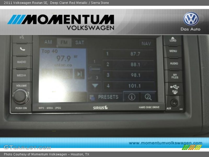 Deep Claret Red Metallic / Sierra Stone 2011 Volkswagen Routan SE