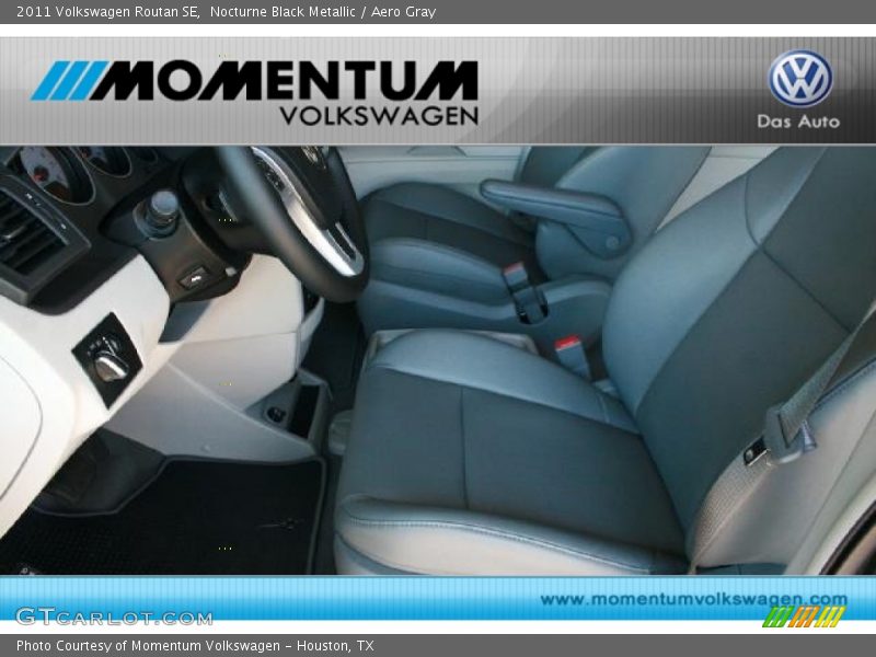 Nocturne Black Metallic / Aero Gray 2011 Volkswagen Routan SE