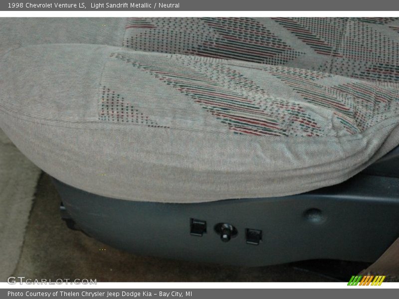 Light Sandrift Metallic / Neutral 1998 Chevrolet Venture LS