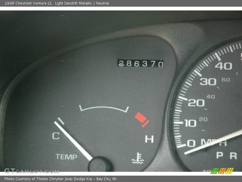 Light Sandrift Metallic / Neutral 1998 Chevrolet Venture LS