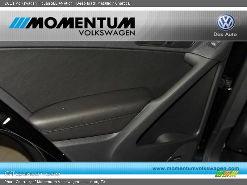 Deep Black Metallic / Charcoal 2011 Volkswagen Tiguan SEL 4Motion