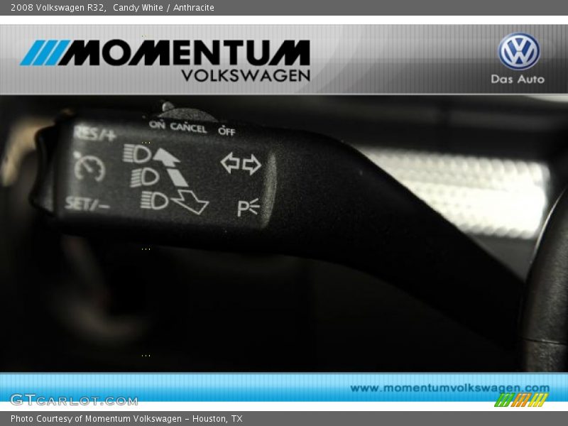 Candy White / Anthracite 2008 Volkswagen R32