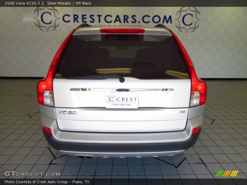 Silver Metallic / Off Black 2008 Volvo XC90 3.2