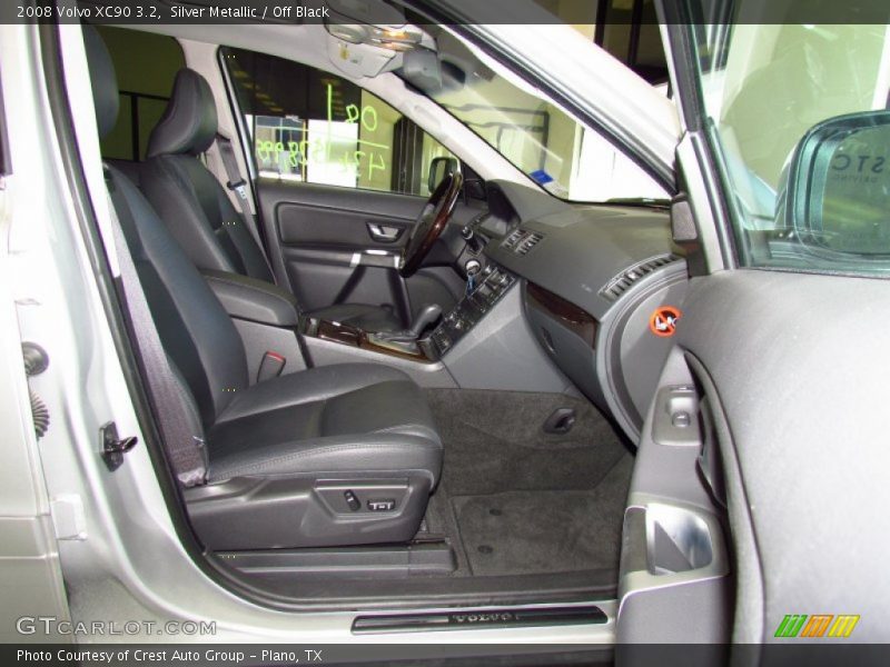 Silver Metallic / Off Black 2008 Volvo XC90 3.2