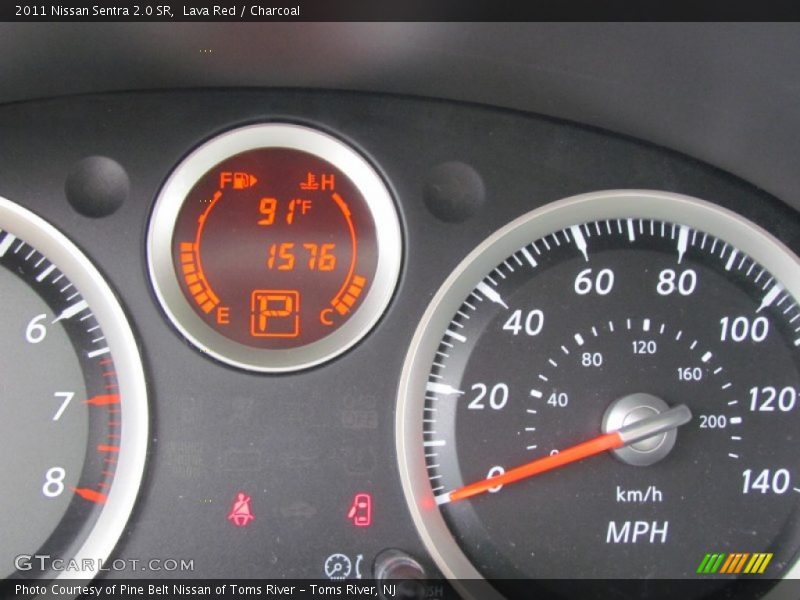 Lava Red / Charcoal 2011 Nissan Sentra 2.0 SR