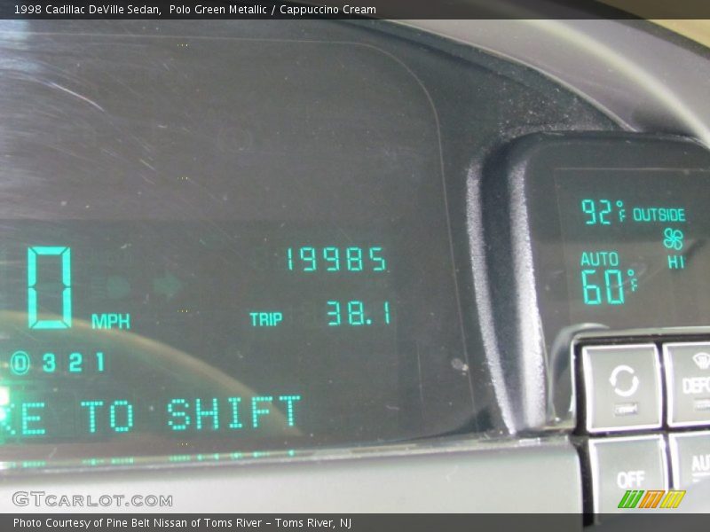 Polo Green Metallic / Cappuccino Cream 1998 Cadillac DeVille Sedan