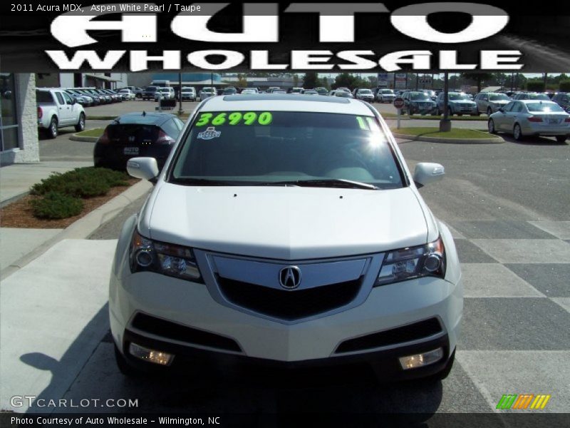 Aspen White Pearl / Taupe 2011 Acura MDX