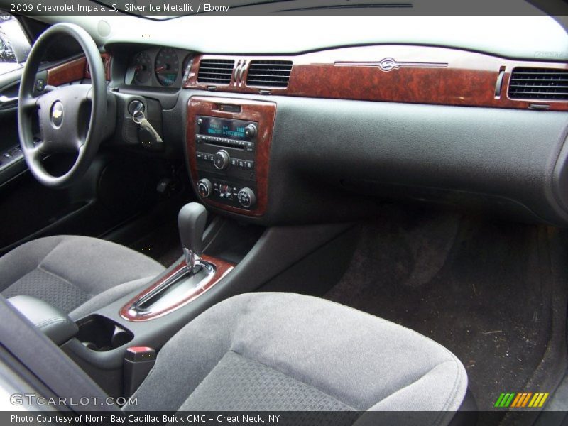 Silver Ice Metallic / Ebony 2009 Chevrolet Impala LS