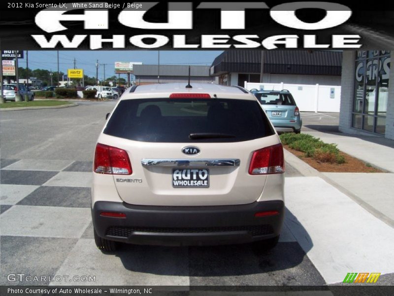 White Sand Beige / Beige 2012 Kia Sorento LX