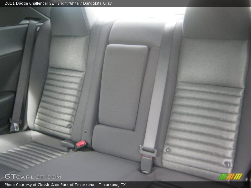 Bright White / Dark Slate Gray 2011 Dodge Challenger SE