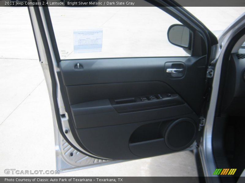 Bright Silver Metallic / Dark Slate Gray 2011 Jeep Compass 2.4 Latitude