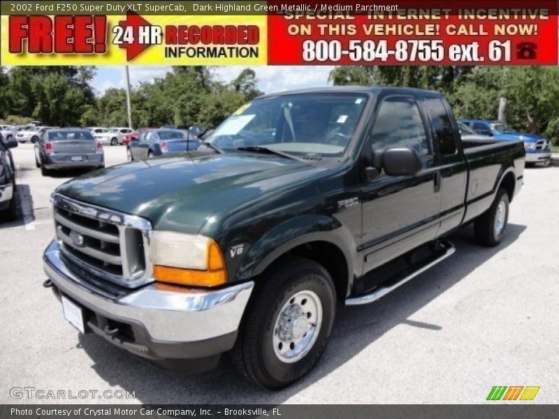 Dark Highland Green Metallic / Medium Parchment 2002 Ford F250 Super Duty XLT SuperCab