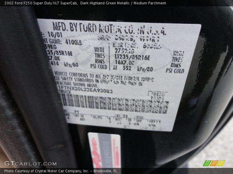Dark Highland Green Metallic / Medium Parchment 2002 Ford F250 Super Duty XLT SuperCab