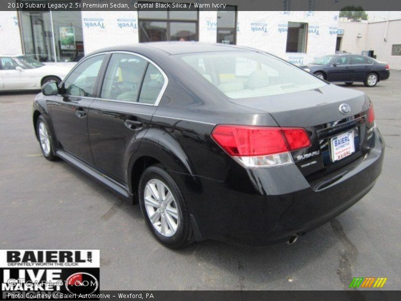 Crystal Black Silica / Warm Ivory 2010 Subaru Legacy 2.5i Premium Sedan