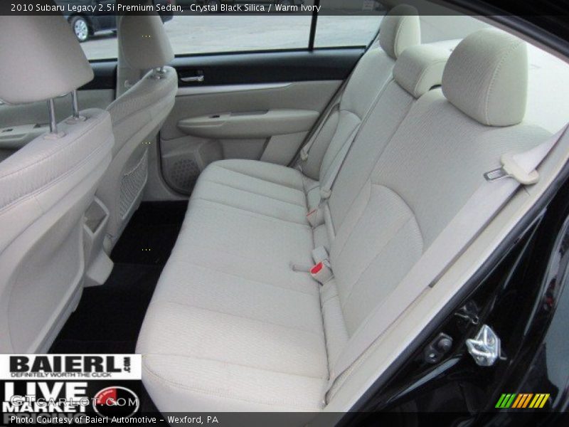 Crystal Black Silica / Warm Ivory 2010 Subaru Legacy 2.5i Premium Sedan