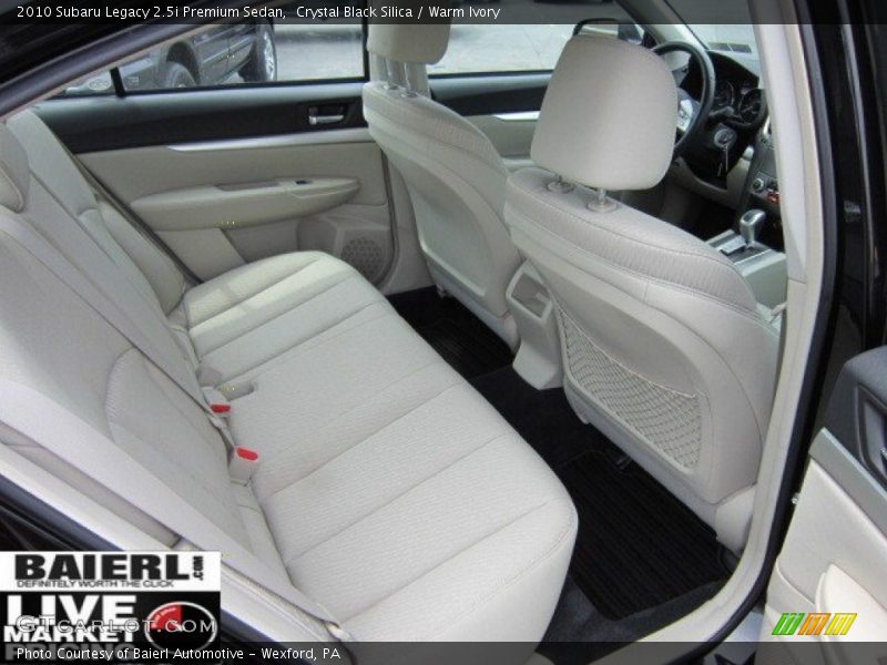 Crystal Black Silica / Warm Ivory 2010 Subaru Legacy 2.5i Premium Sedan