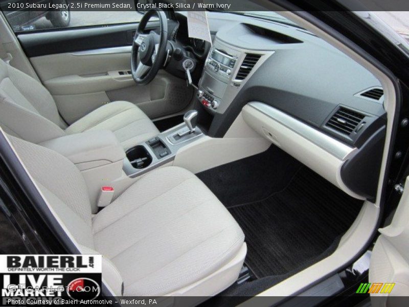 Crystal Black Silica / Warm Ivory 2010 Subaru Legacy 2.5i Premium Sedan