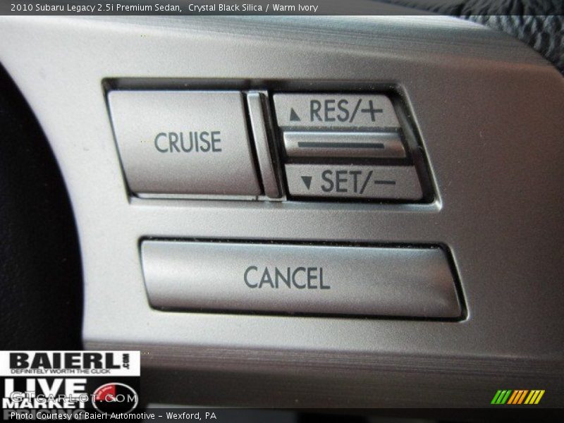 Crystal Black Silica / Warm Ivory 2010 Subaru Legacy 2.5i Premium Sedan