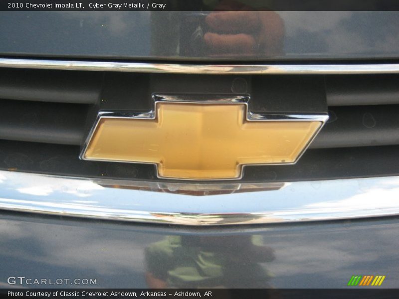 Cyber Gray Metallic / Gray 2010 Chevrolet Impala LT