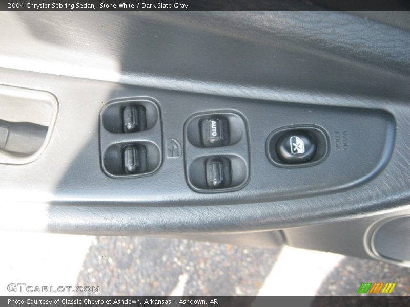 Stone White / Dark Slate Gray 2004 Chrysler Sebring Sedan