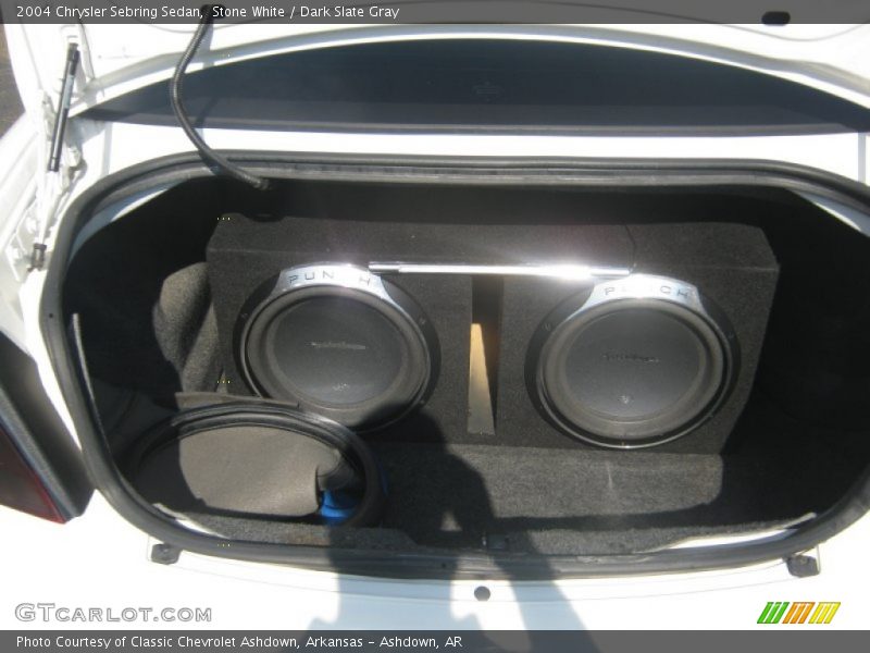 Stone White / Dark Slate Gray 2004 Chrysler Sebring Sedan